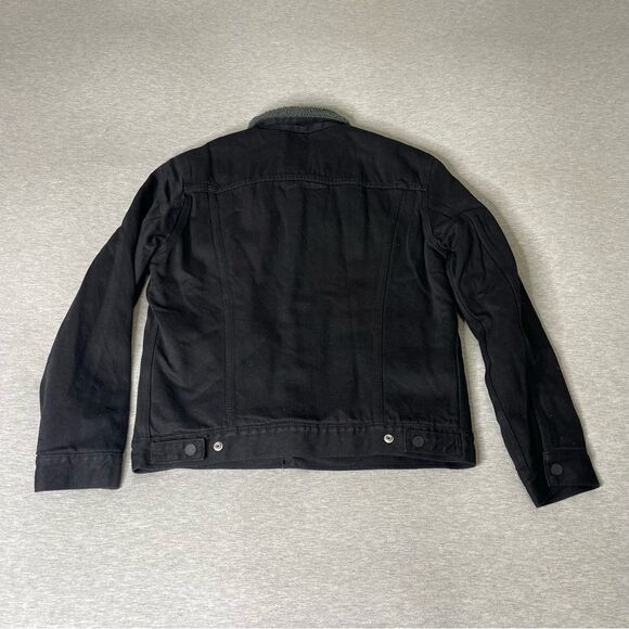 Levi’s Men’s Sherpa Lined Cotton Trucker Denim Jacket - Picture 5 of 11